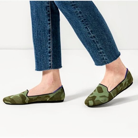 Rothys NWOT rare limited edition olive camo ballerina flats women's 7.5 US - Picture 5 of 14